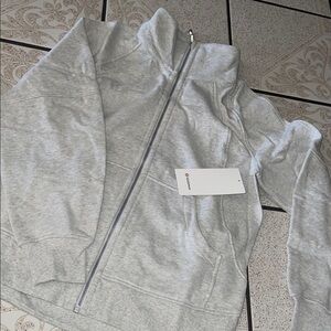 Lululemon Scuba Oversized Funnel-Neck Full Zip XS/S in the color HCUG